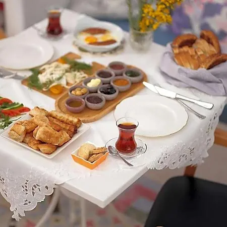Moshinos Hotel Ayvalik